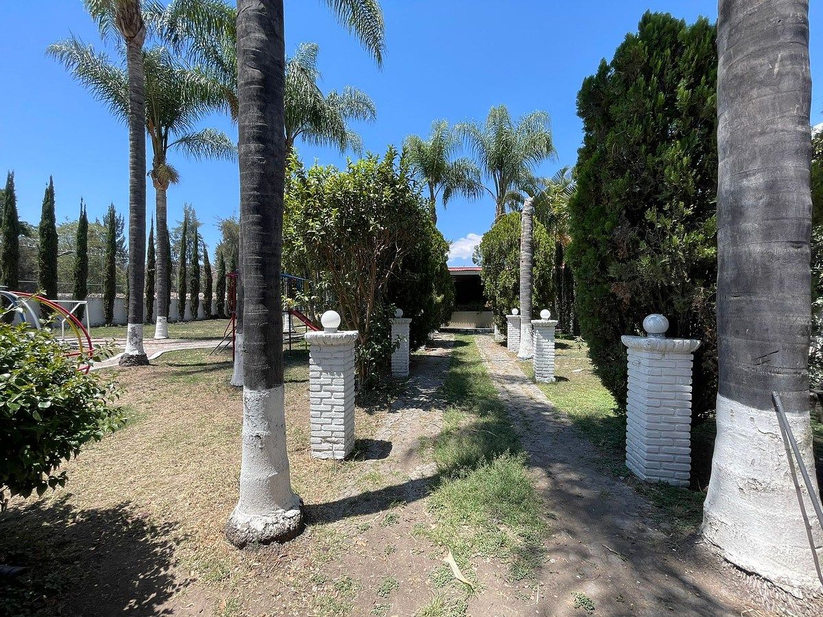 House in Jardines de Tlajomulco, Tlajomulco de Zúñiga, photo 2 of 12
