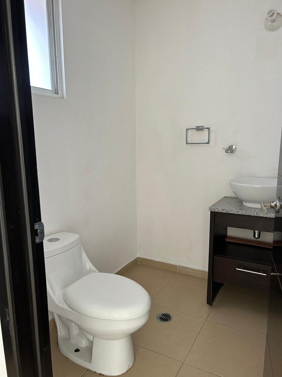 House in Gated Community in San Blas Totoltepec, Toluca, photo 7 of 35