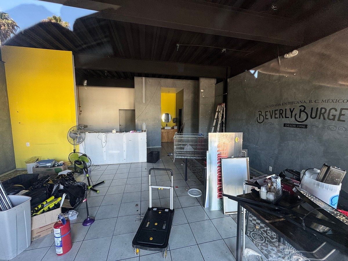 Local comercial en El Rubí, Tijuana, foto 2 de 10