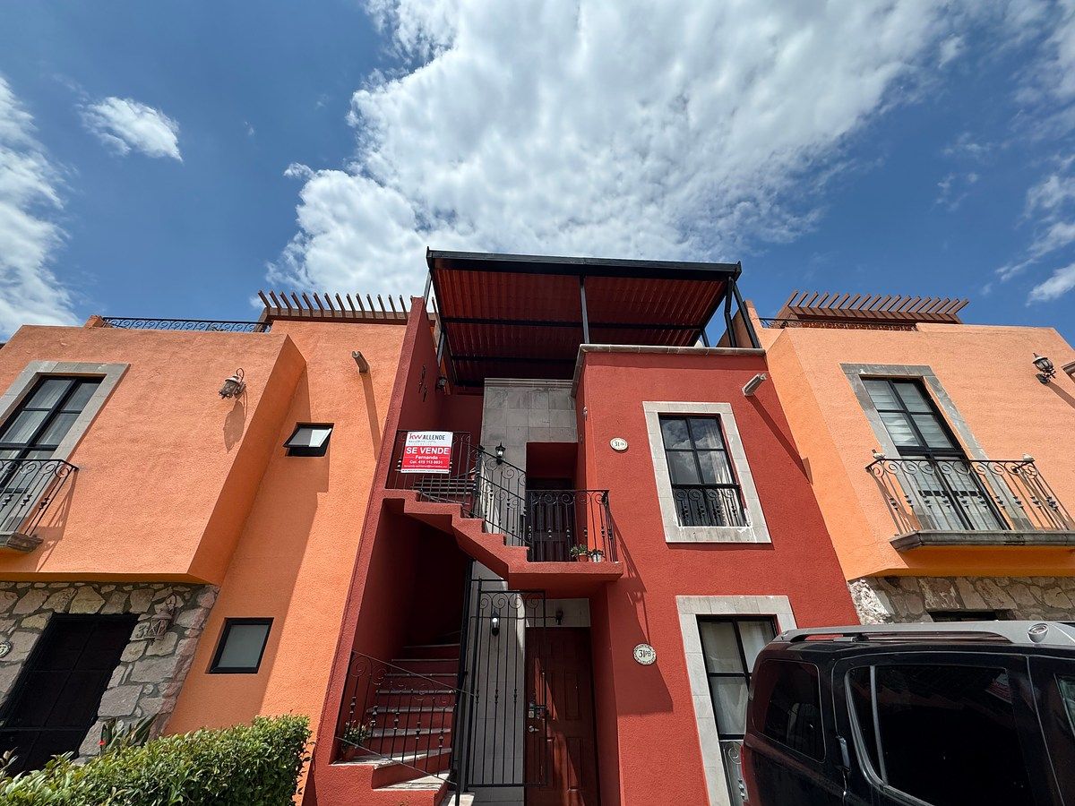 Apartment in Corralejo de Abajo, San Miguel de Allende, photo 5 of 46