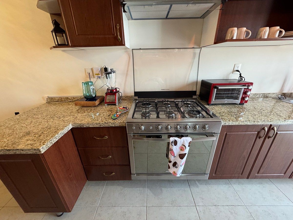 Apartment in Corralejo de Abajo, San Miguel de Allende, photo 15 of 46