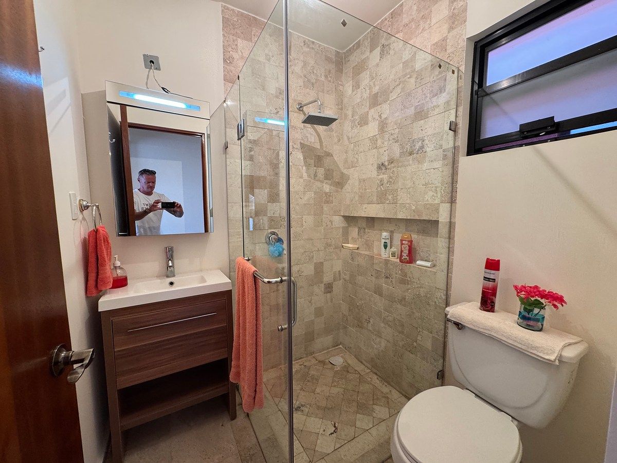 Apartment in Corralejo de Abajo, San Miguel de Allende, photo 25 of 46