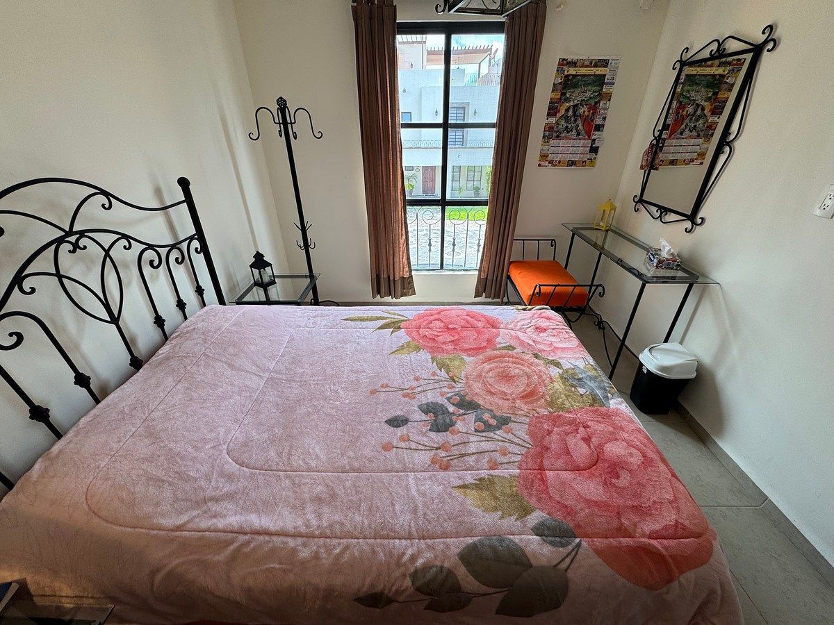 Apartment in Corralejo de Abajo, San Miguel de Allende, photo 28 of 46