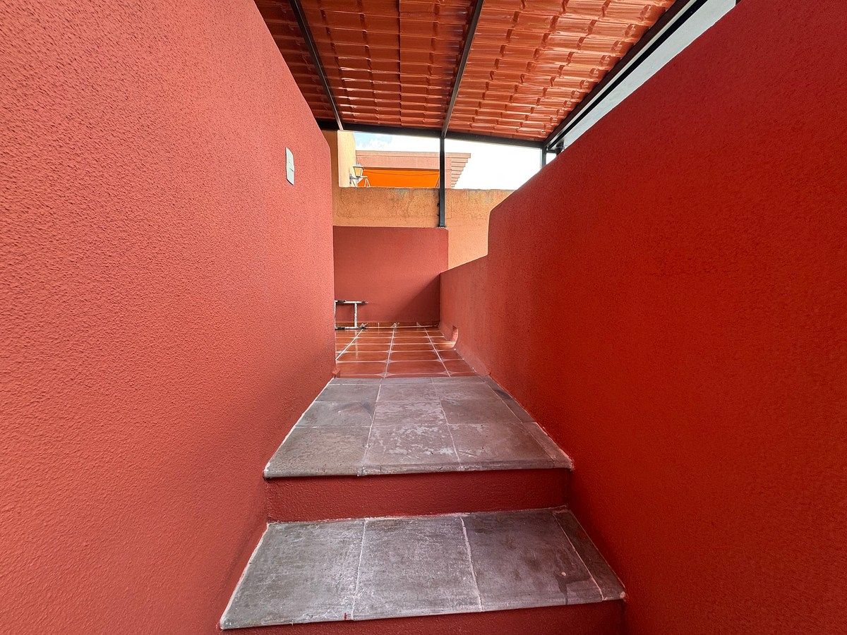 Apartment in Corralejo de Abajo, San Miguel de Allende, photo 32 of 46