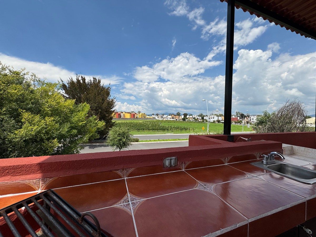 Apartment in Corralejo de Abajo, San Miguel de Allende, photo 37 of 46