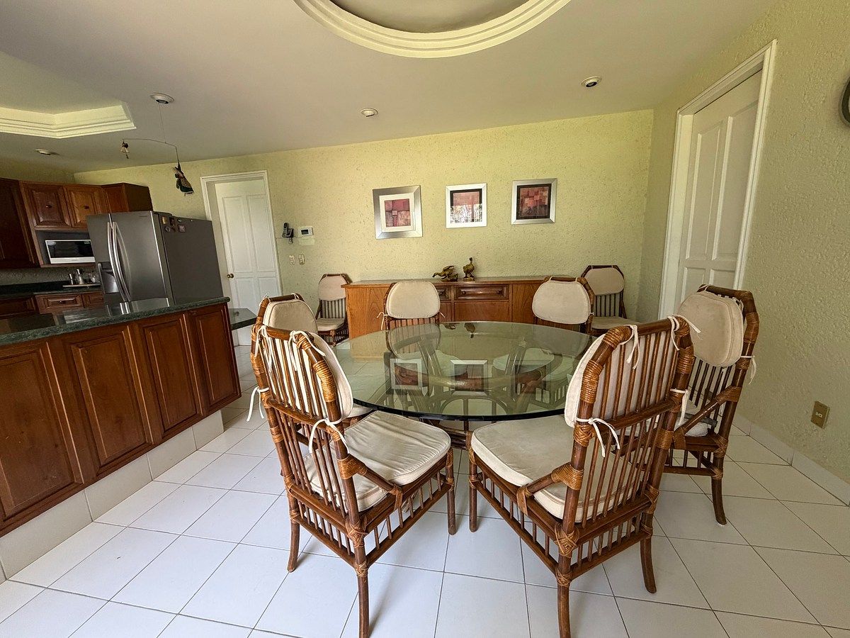 Antecomedor, photo 8 of 17