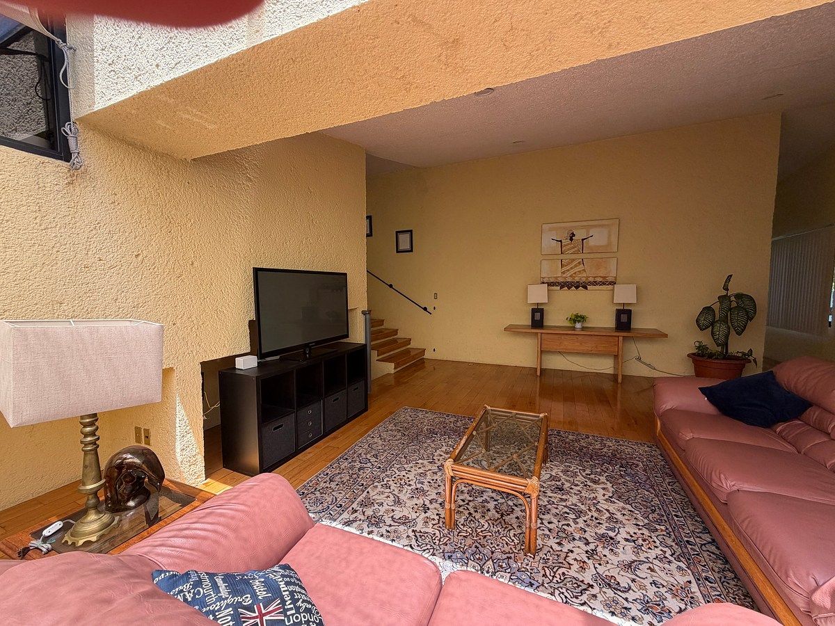 House in Bosque de las Lomas, Miguel Hidalgo, photo 10 of 17