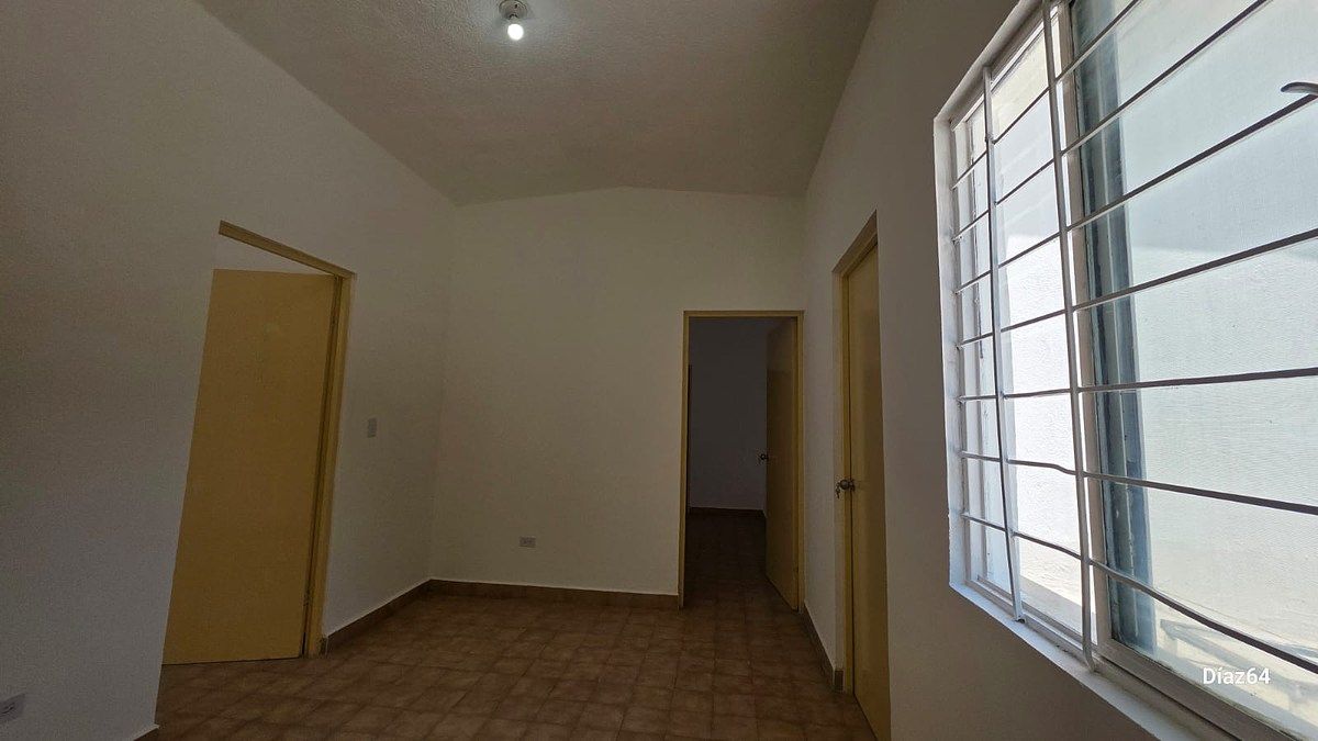 Distribuidor en planta alta, foto 15 de 15