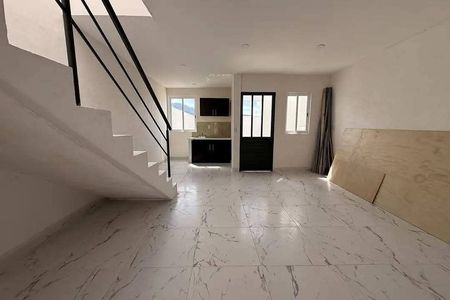 Casa nova para alugar 3 quartos em 11 quartos