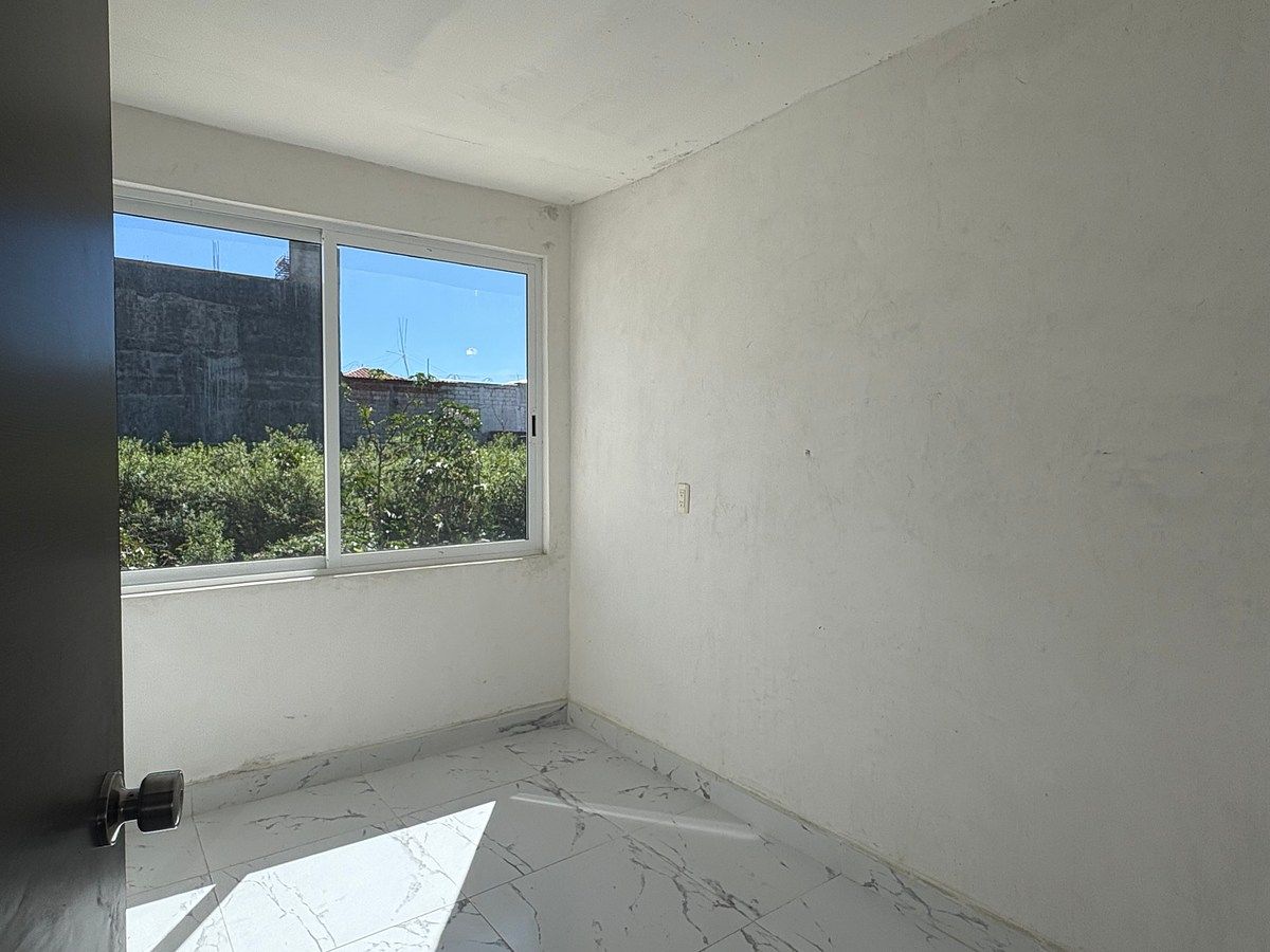 Habitación en planta baja, photo 6 of 22