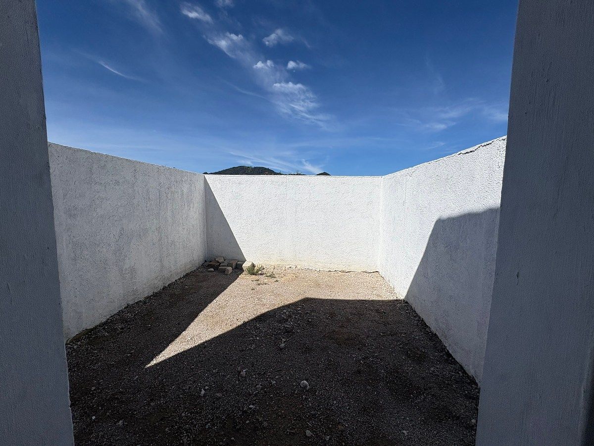 Amplio patio trasero, photo 12 of 22