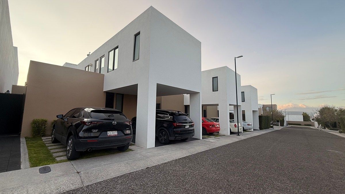 Casa en renta INSPIRA ZIBATA, foto 1 de 21