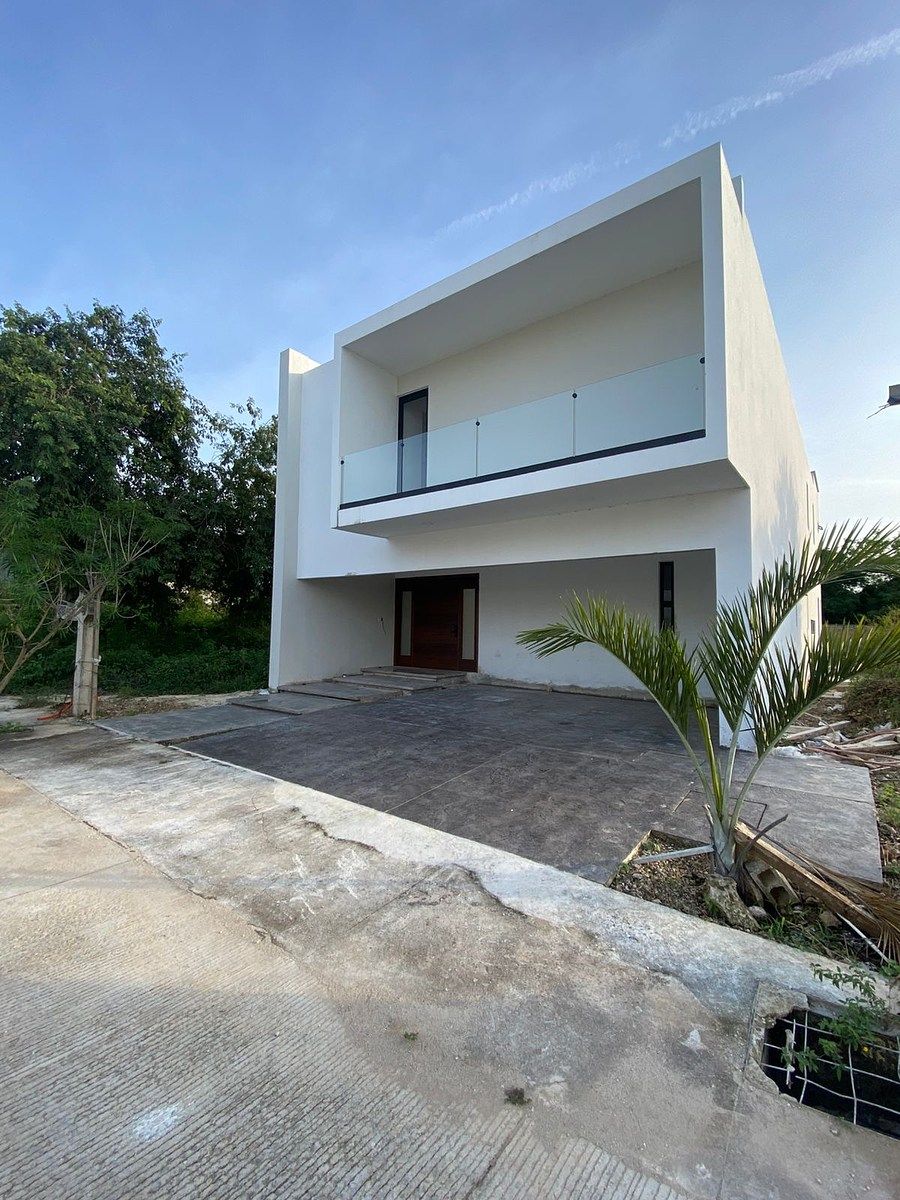 Luxury brand new house in Privada Tamora | 3 Bedrooms | Pool |, photo 1 of 10