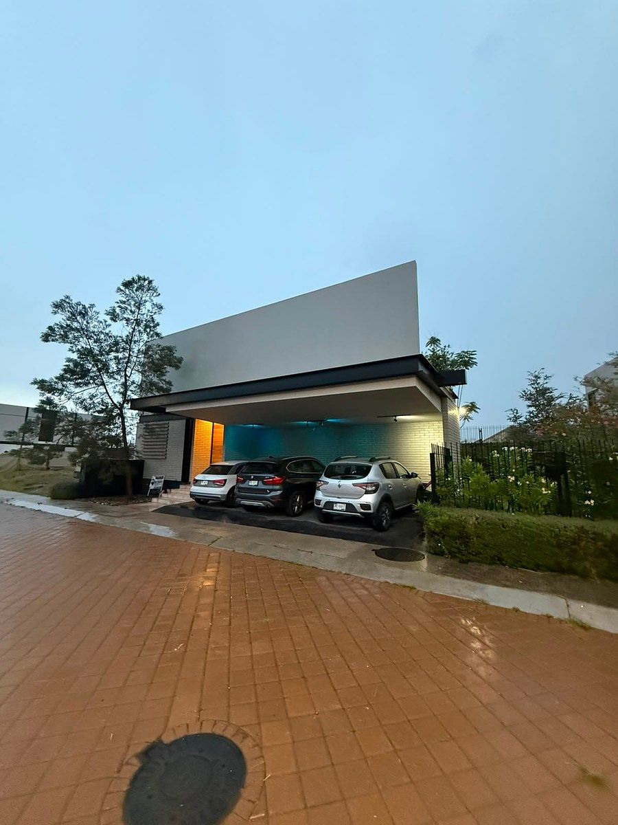 CASA EN VENTA LOMAS DEL CAMPANARIO, foto 1 de 47