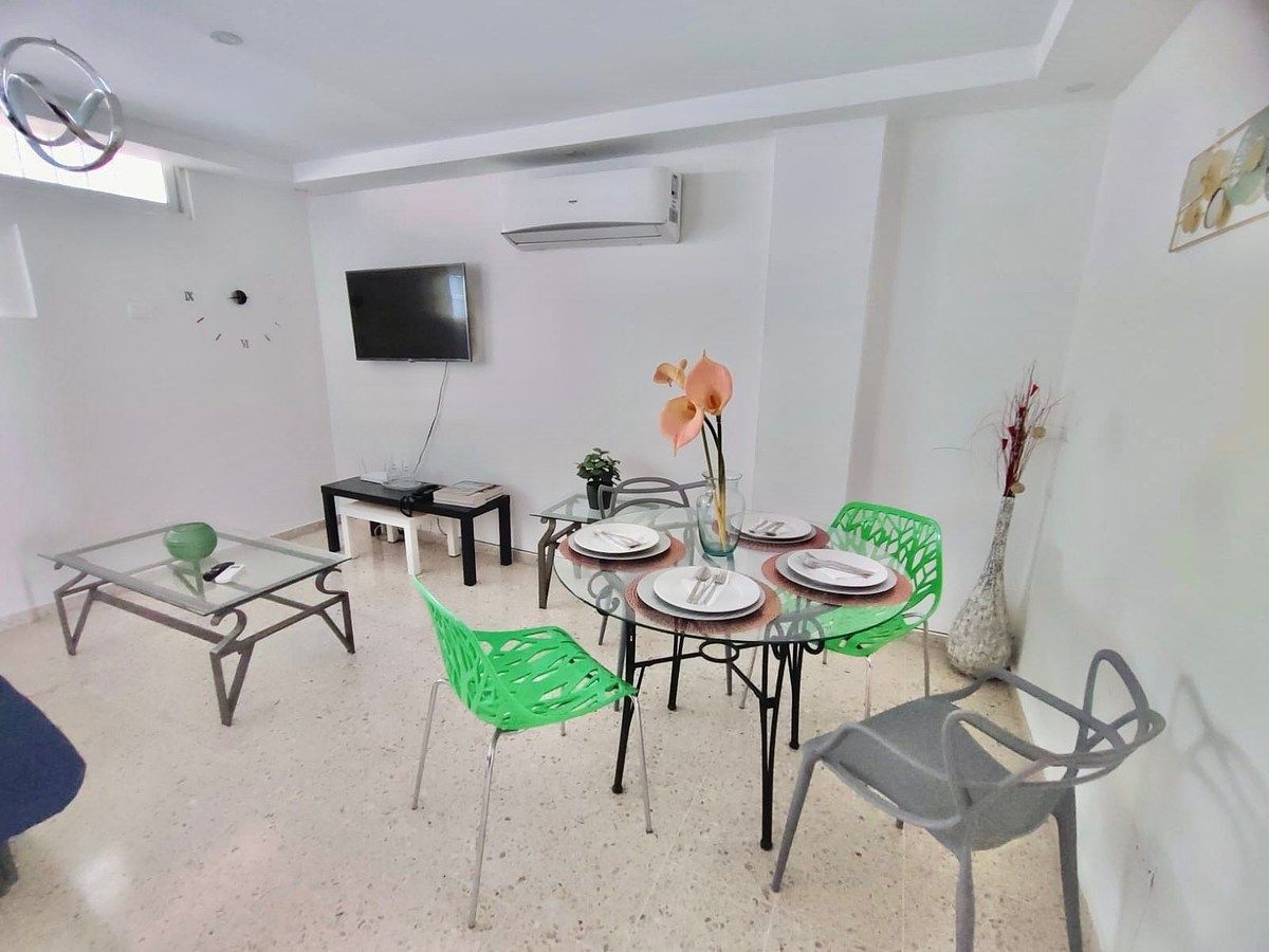Apartamento en Naco, foto 1 de 7