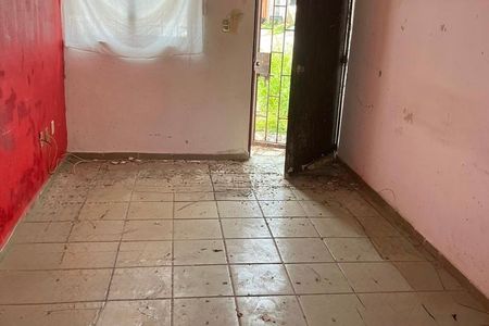 SE VENDE CASA EN REMATE BANCARIO ENTREGA INMEDIATA FRACC. LAS AGUILAS $700,000
