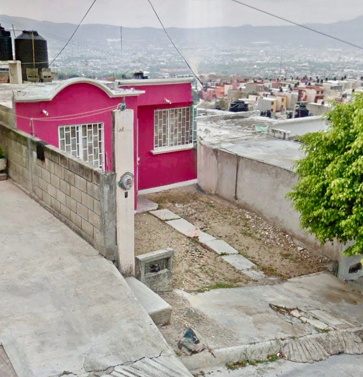 SE VENDE CASA EN FRACC. LAS AGUILAS $700,000 TUXTLA - foto 2