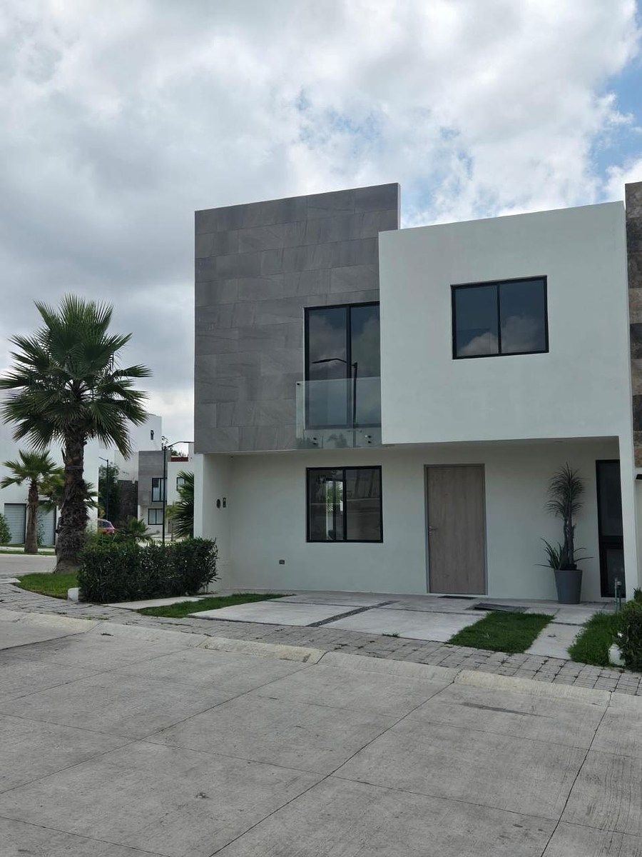 VENTA CASA EN LOMAS DE ANGELPOLIS.PUEBLA, photo 1 of 16