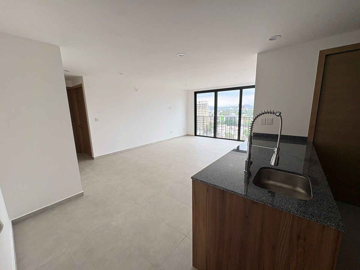 Apartamento em Jardines del Bosque Norte, Guadalajara, foto 2 de 21