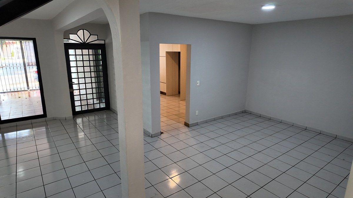 Casa em Jardines del Country, Guadalajara, foto 6 de 28