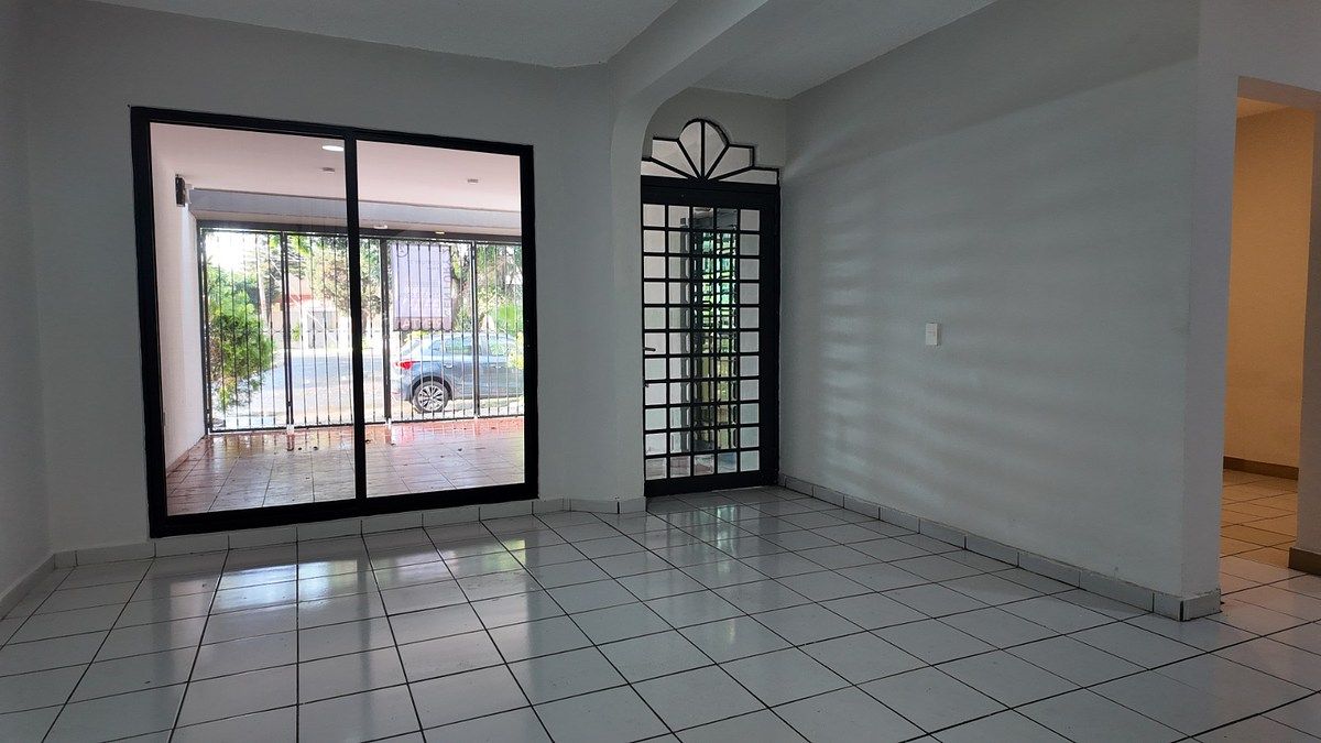Casa em Jardines del Country, Guadalajara, foto 5 de 28