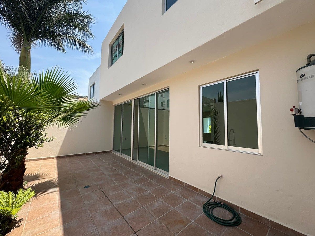 House in Gated Community in Francisco Sarabia, Zapopan, photo 3 of 25