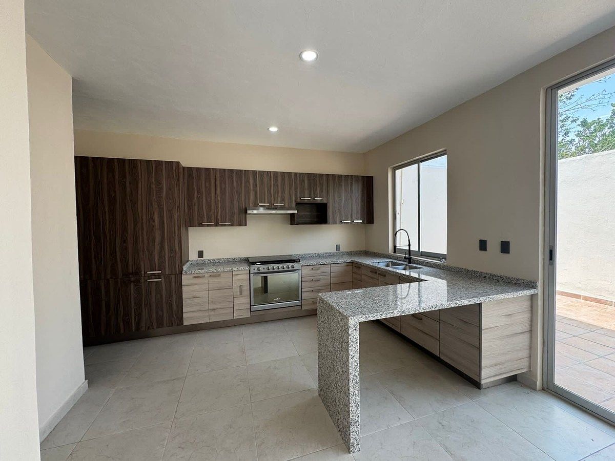 House in Gated Community in Francisco Sarabia, Zapopan, photo 4 of 25