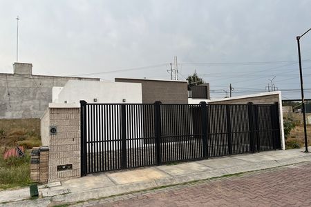 GRAN CASA DE 1 PISO BIEN EQUIPADA CON ROOF GARDEN | $3,890,000 | LAS TROJES | CO