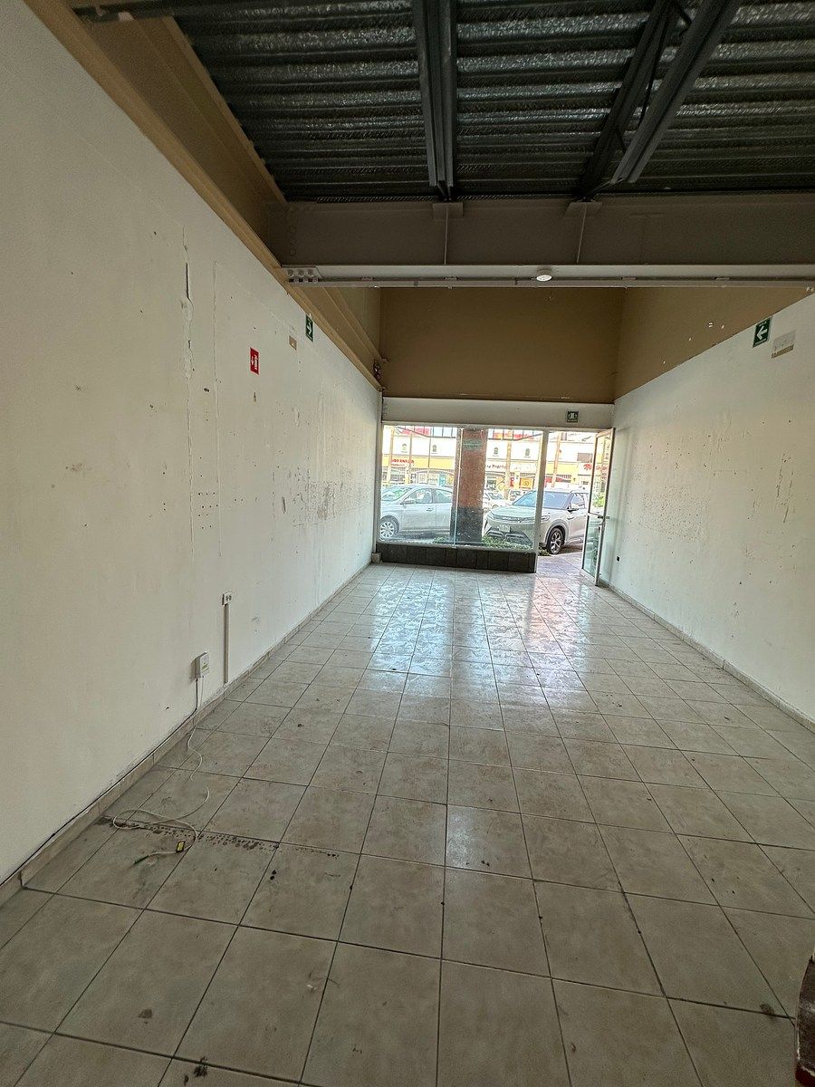 Local comercial en Linda Vista, Guadalupe, foto 2 de 8