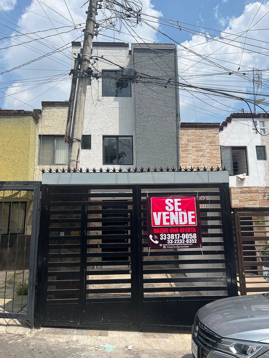 Casa en Venta en Balcones de Santa Maria Tlaquepaque Jal, foto 1 de 15