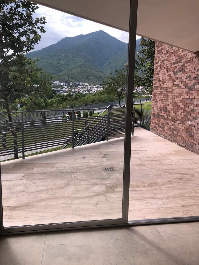 NUEVO SUR, VILLA EN RENTA, ZONA TEC, DISTRITO TEC, MONTERREY, NUEVO LEÓN, foto 1 de 24