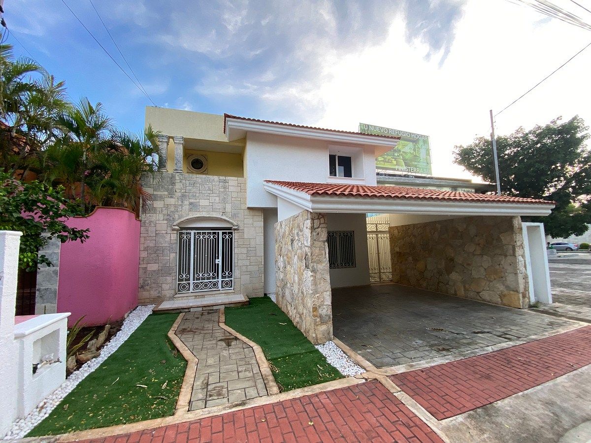 Casa em Monterreal, Mérida, foto 2 de 50