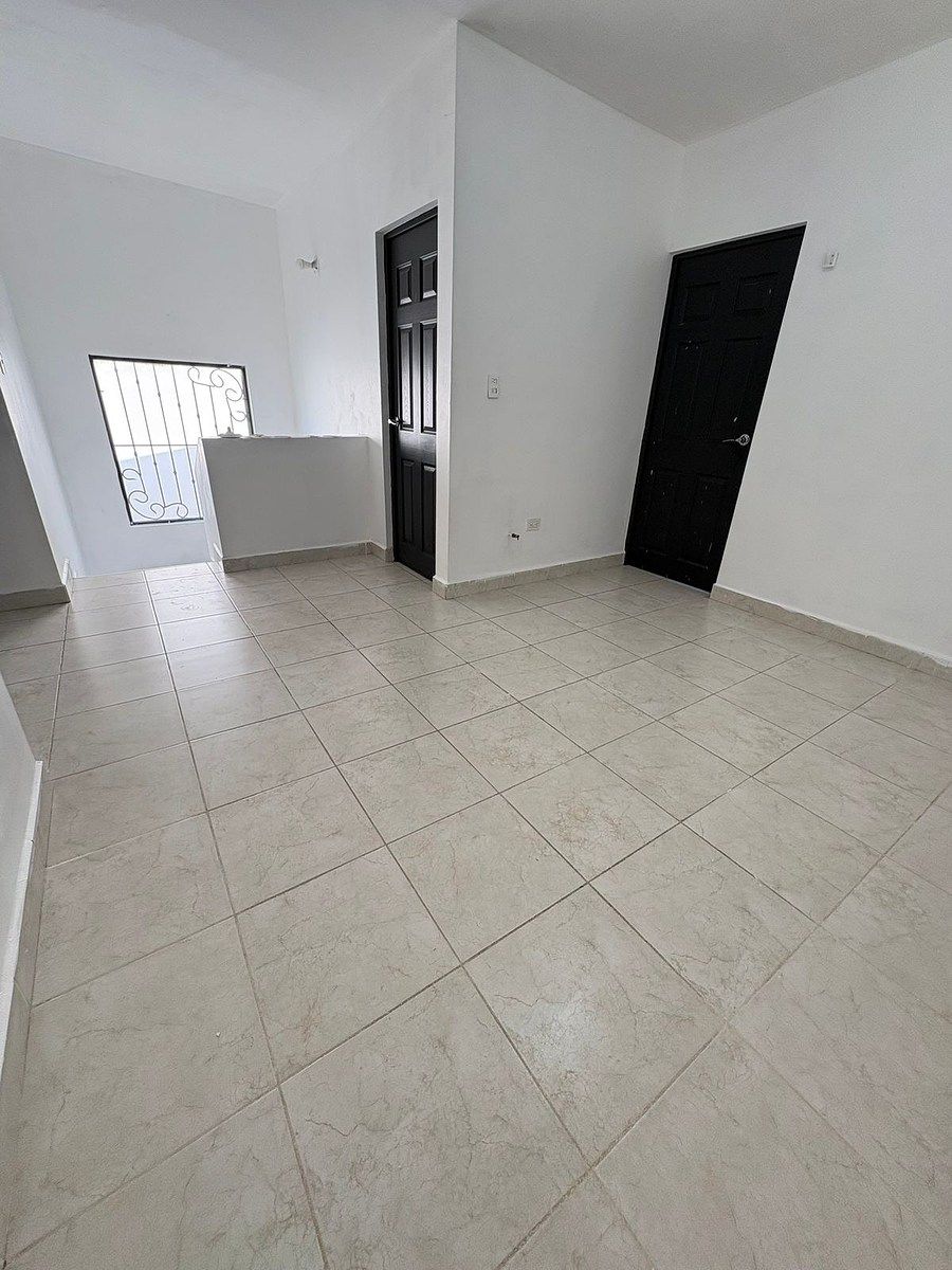 Casa en Cumbres Provenza, García, foto 8 de 13