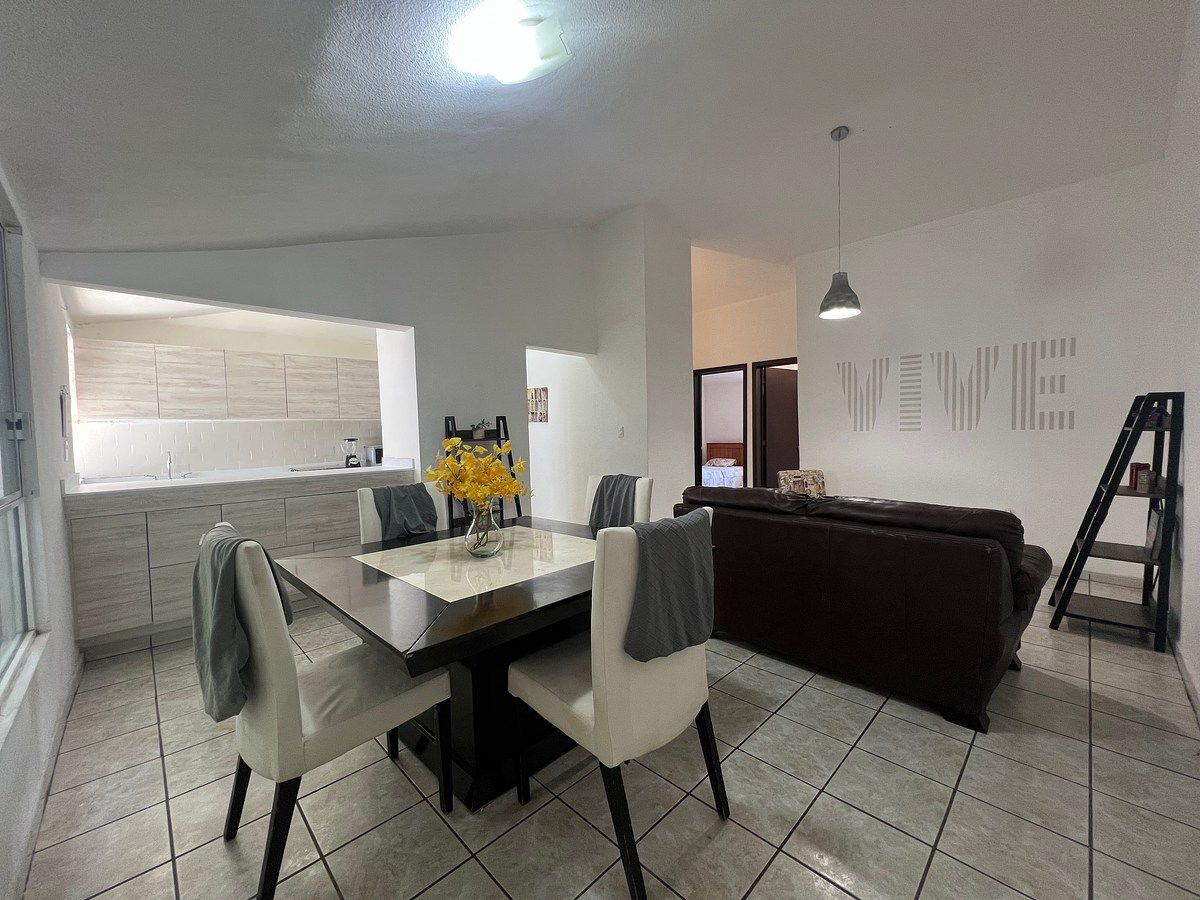 Renta Departamento amueblado, Villas del Parque, Cercano a Tec de Mty, foto 1 de 14