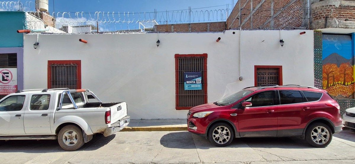 Casa antiga para alugar, área central, Silao, Gto., foto 1 de 38