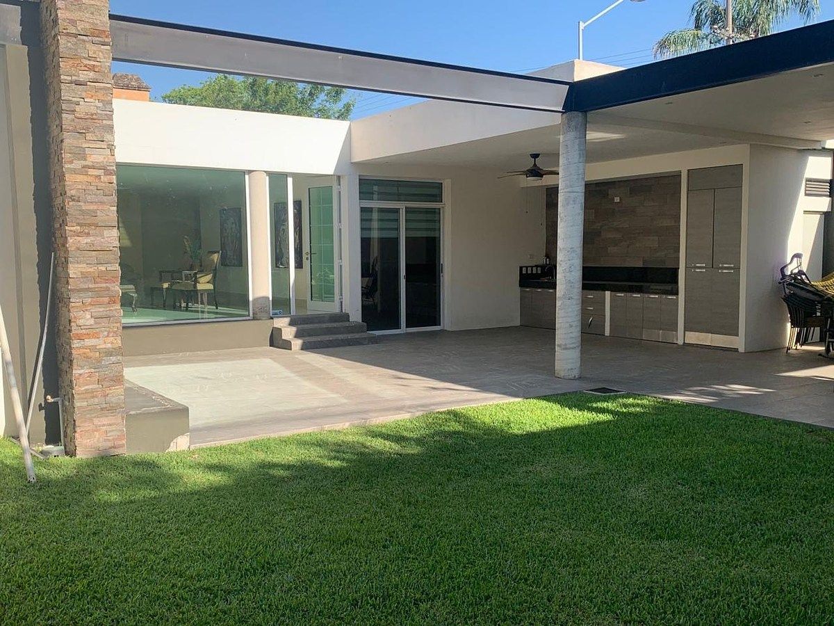Casa em Zona Jerónimo Siller, San Pedro Garza García, foto 9 de 10