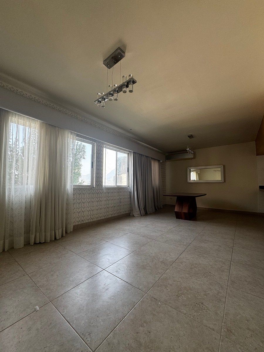 Casa em Colinas del Valle, Monterrey, foto 3 de 16