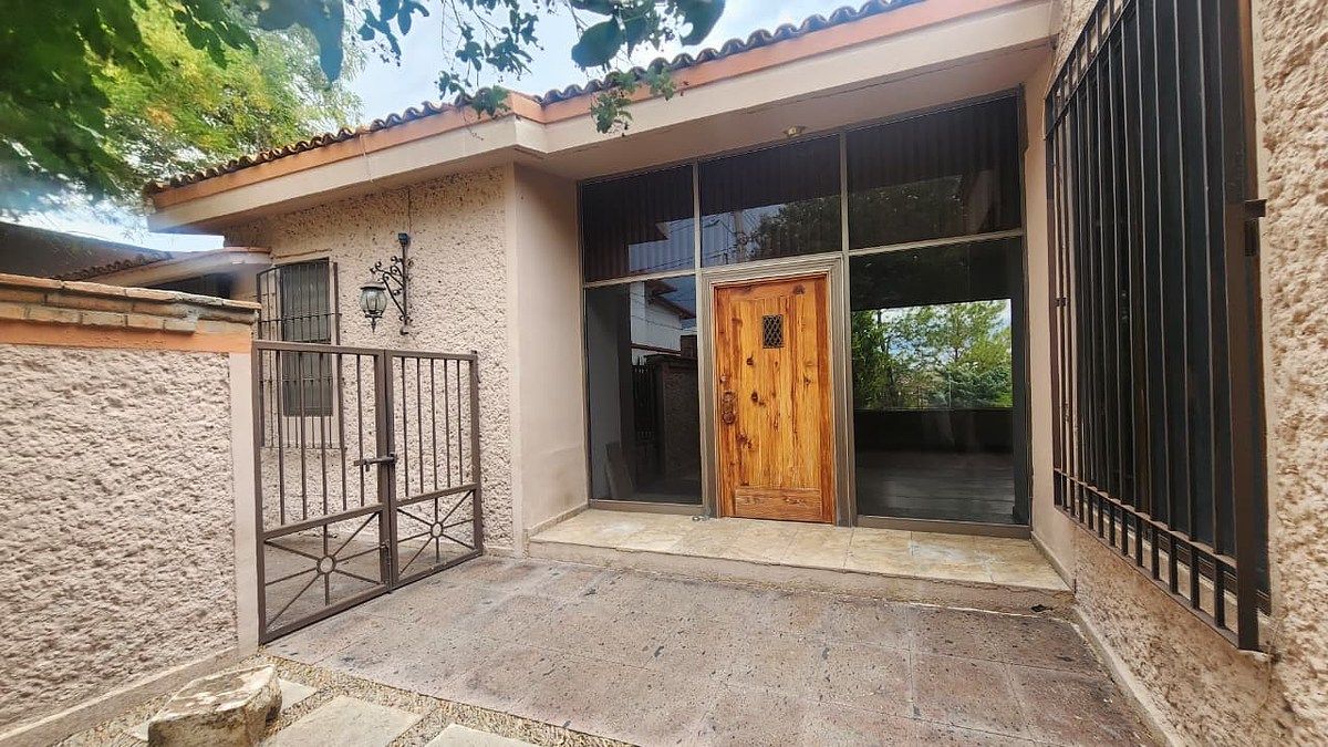 House in Lomas del Parque, Durango, photo 3 of 28