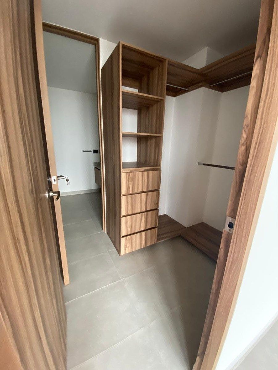 Apartment in Ladrón de Guevara, Guadalajara, photo 9 of 10