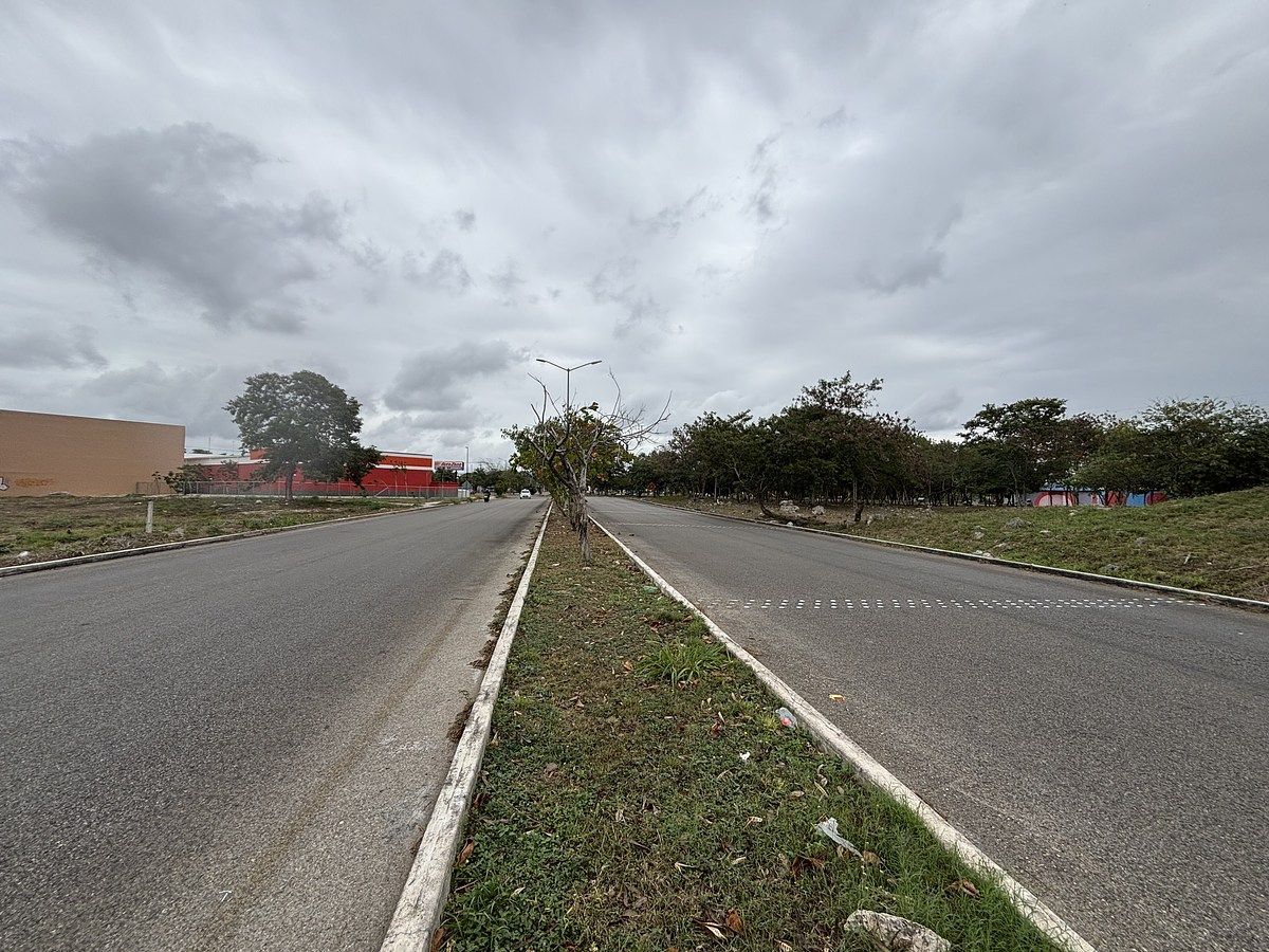 Terreno en Paseos de Opichen, Mérida, foto 10 de 14