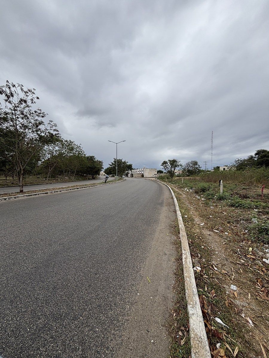 Terreno en Paseos de Opichen, Mérida, foto 14 de 14