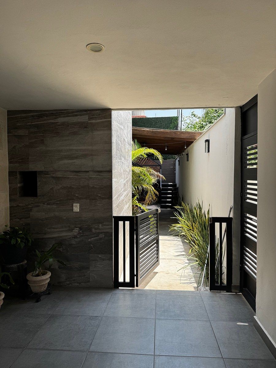 Casa em Contry la Silla, Guadalupe, foto 19 de 20