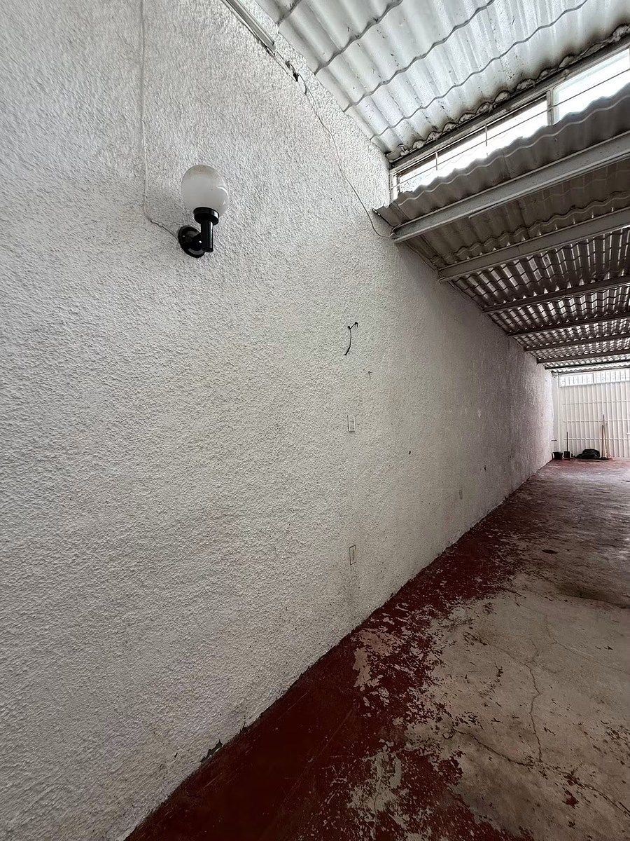 Commercial Storage Unit in Las Juntas, Guadalajara, photo 3 of 12