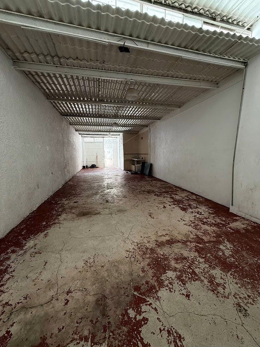 Commercial Storage Unit in Las Juntas, Guadalajara, photo 4 of 12