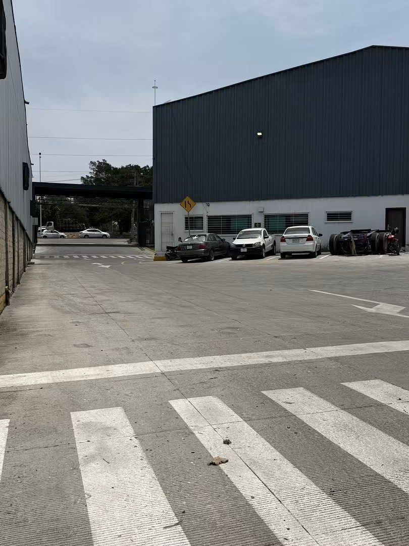 Nave industrial en El Verde, El Salto, foto 2 de 15