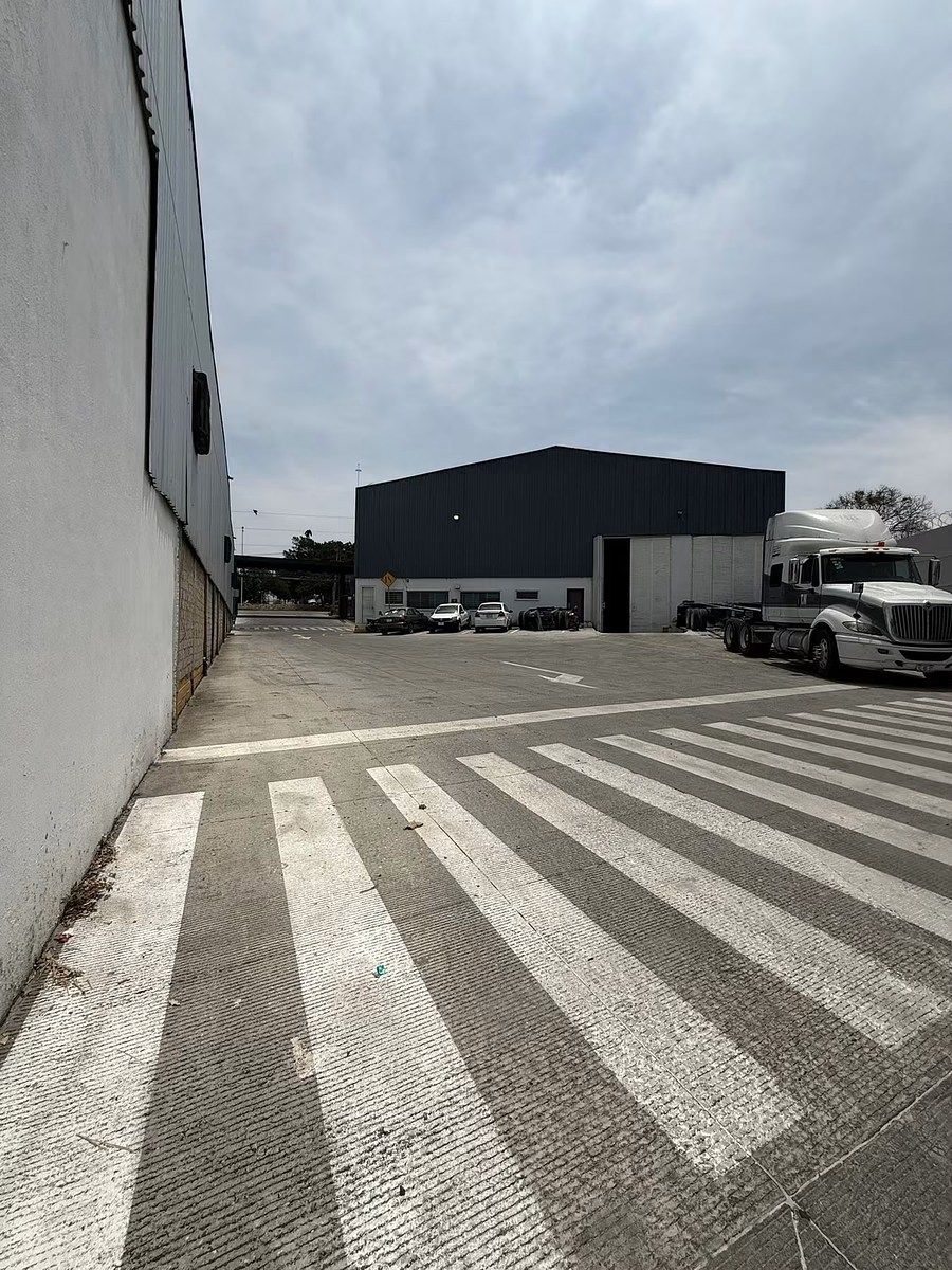 Nave industrial en El Verde, El Salto, foto 8 de 15