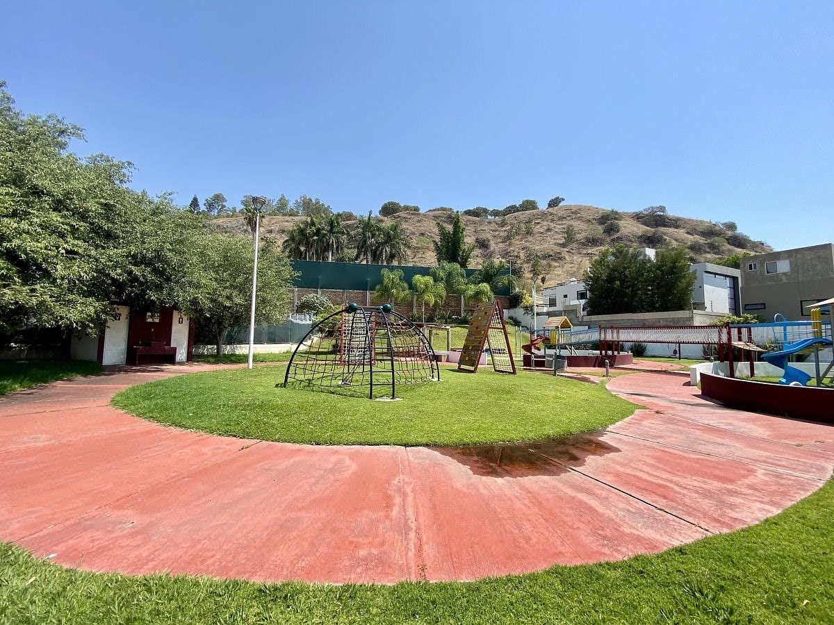 Casa em La Rioja, Tlajomulco de Zúñiga, foto 32 de 50