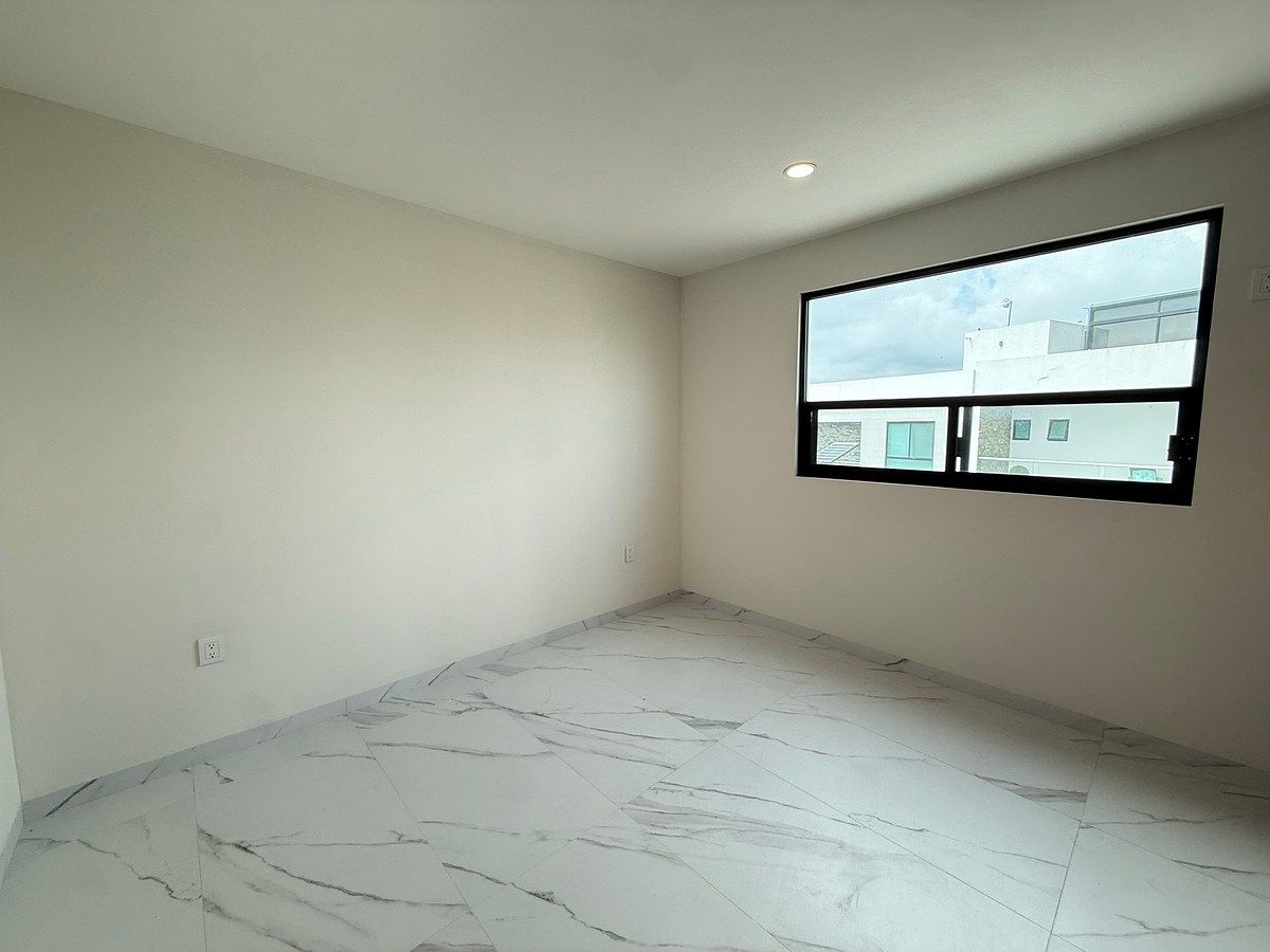 House in Ciudad Maderas Residencial Querétaro, El Marqués, photo 27 of 29