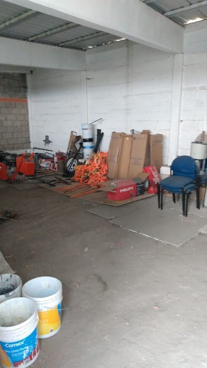Commercial Storage Unit in San Diego de los Padres Cuexcontitlán, Toluca, photo 8 of 9