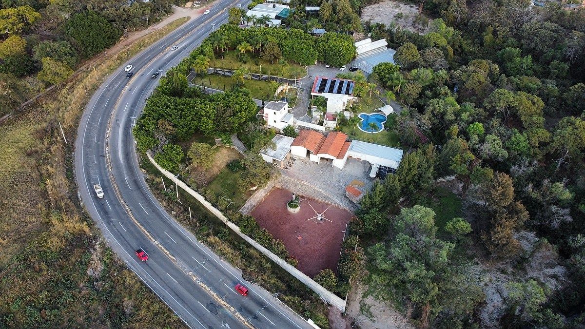 Quinta en venta, foto 1 de 13
